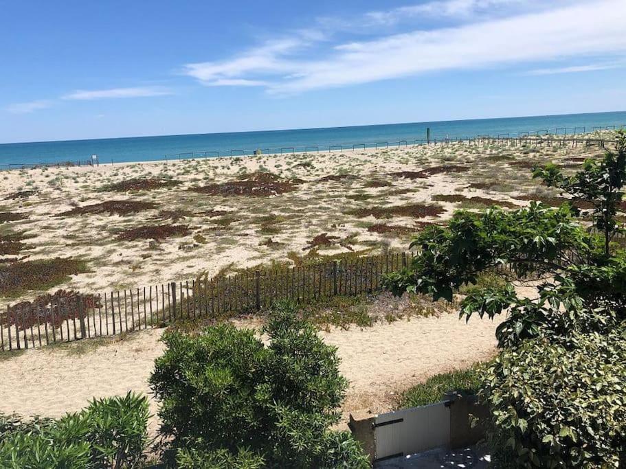 Villa Face A La Mer Sur Le Sable 8 Clim A L'Etage 乐巴凯尔斯 外观 照片